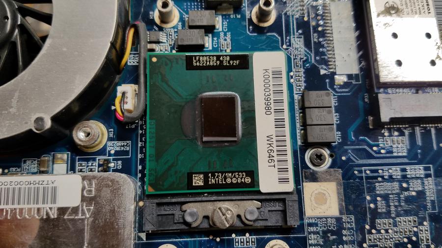 089-089-002 Ноутбук TOSHIBA Satellite A100-334 #21