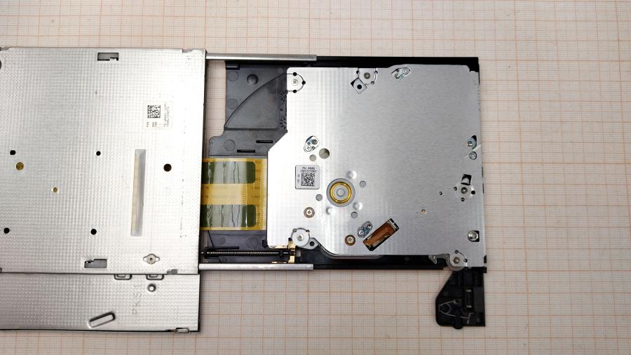 165-785-001 Привод SATA Slim TSST(TOSHIBA-SAMSUNG STORGE TECHNOLOGIES) TS-U633J/FUHH #7