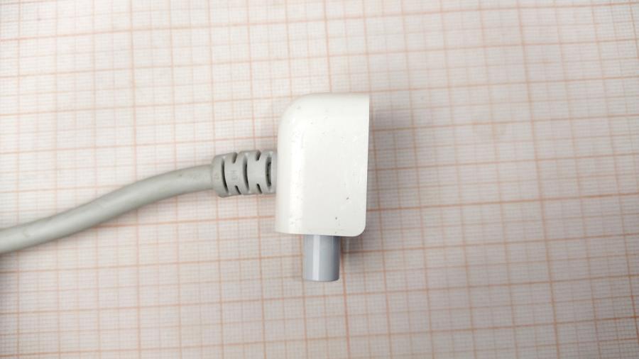 061-106-001 Кабель питания APPLE Volex APC7Q #4
