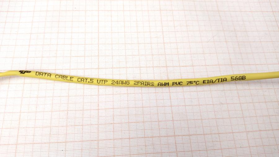 111-944-001 Кабель Patch Cord EJE UTP Cat.5e 1M #4