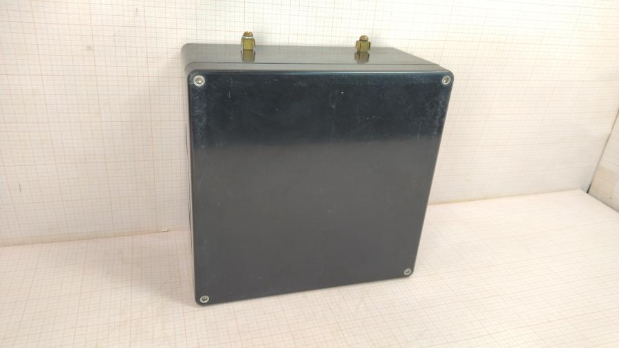 111-951-001 Соединительная коробка WALSALL РТВ100 #1