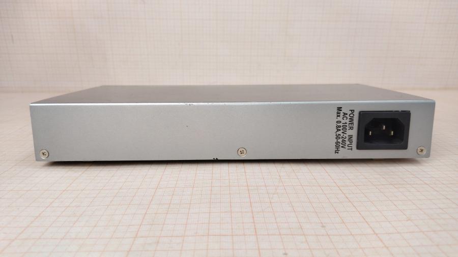 177-087-001 Коммутатор неуправляемый Lantech FE-1600 #8