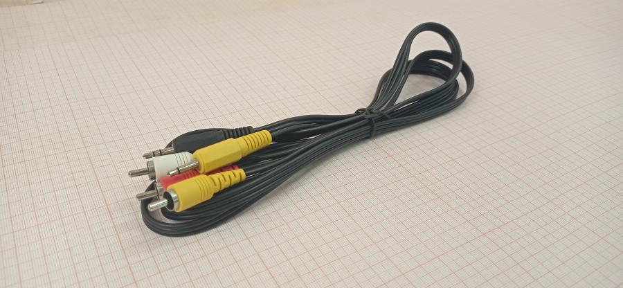 165-836-001 Кабель интерфейсный  2m / Jack 3.5-RCA #1