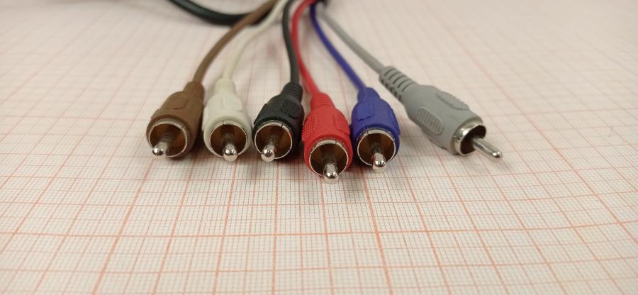 165-837-001 Кабель интерфейсный  2.5m / S-Video-RCA #4