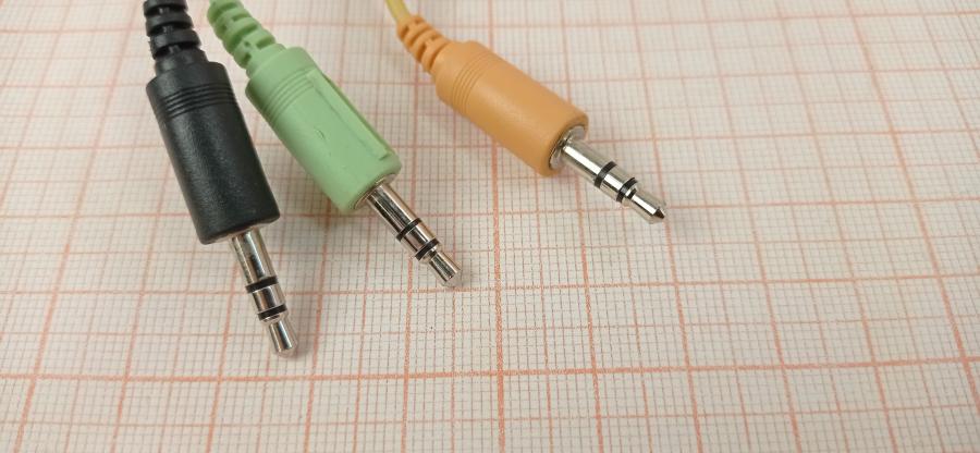 165-840-001 Кабель SVGA 15M/15M CHINGLUNG E238846 #6