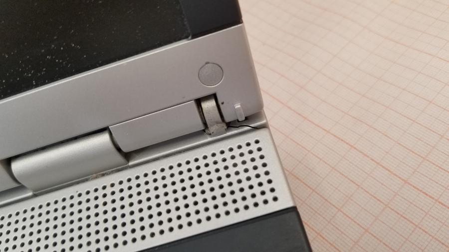 097-015-001 Ноутбук FUJITSU-SIEMENS AMILO Pro V2030D #4