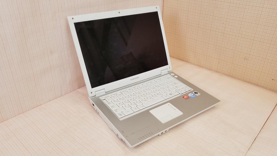 089-181-001 Ноутбук SAMSUNG NP-Q70Y #1