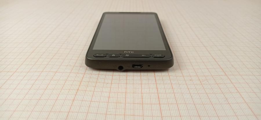 173-209-002 Смартфон HTC HD2 #3