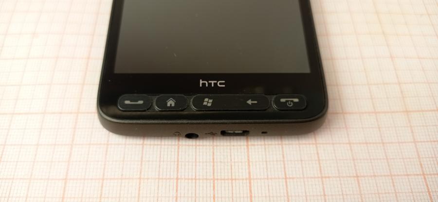173-209-002 Смартфон HTC HD2 #9