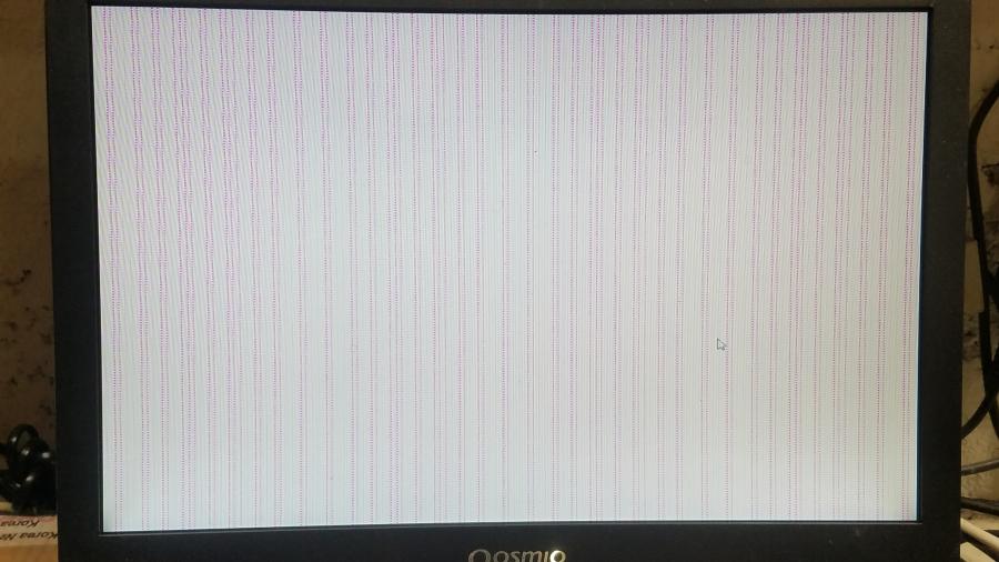 089-098-001 Ноутбук TOSHIBA QOSMIO F30-141 #3