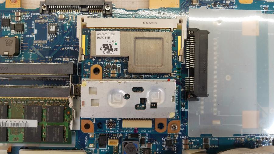 089-098-001 Ноутбук TOSHIBA QOSMIO F30-141 #17