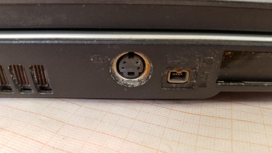 089-090-002 Ноутбук TOSHIBA SATELLITE A100-233 #18