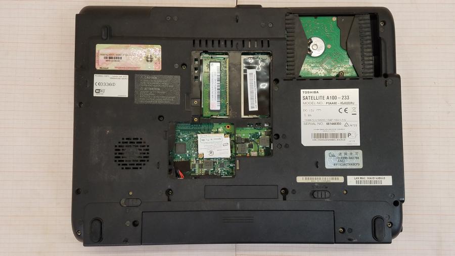 089-090-002 Ноутбук TOSHIBA SATELLITE A100-233 #21