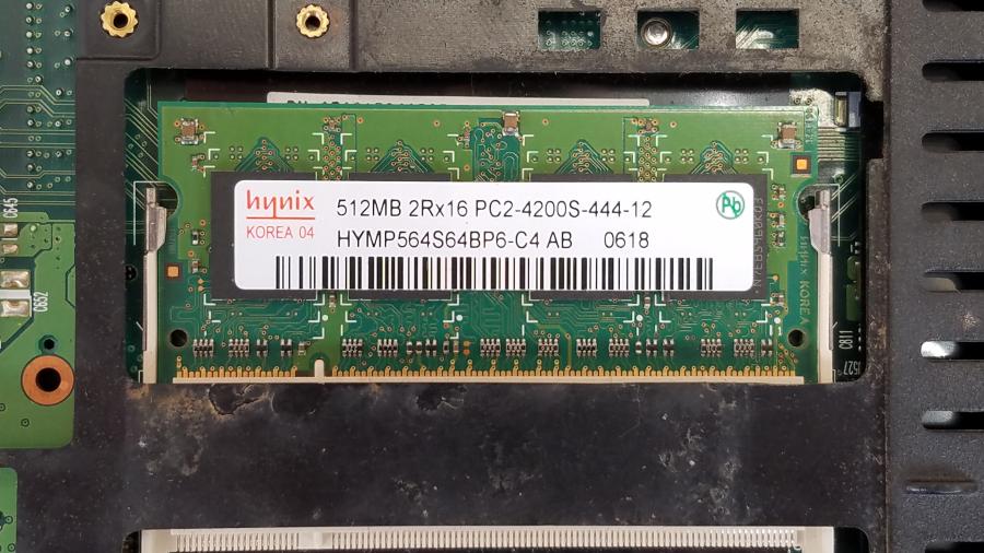 089-090-002 Ноутбук TOSHIBA SATELLITE A100-233 #25