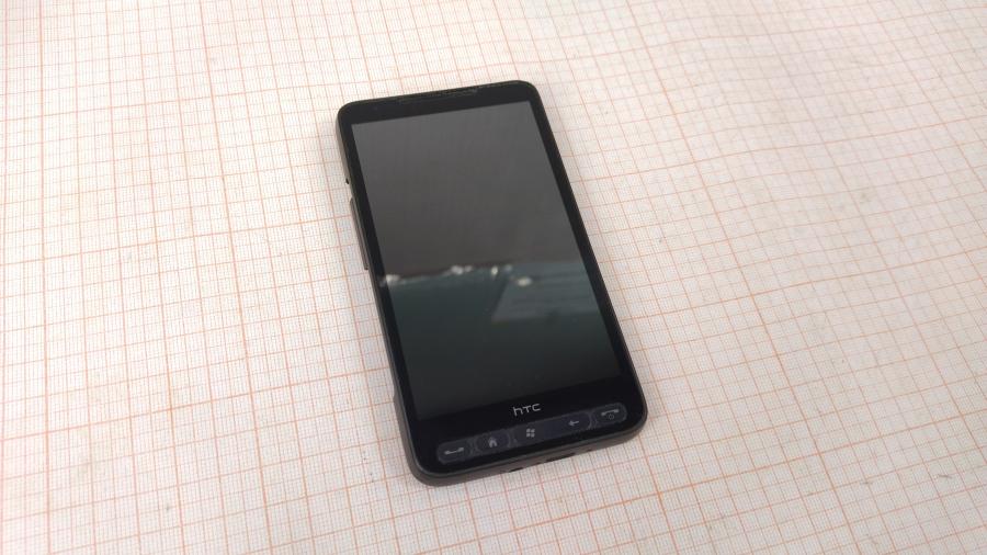173-209-003 Смартфон HTC HD2 #1