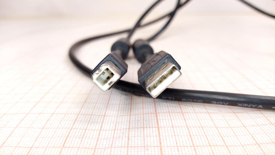 168-099-001 Кабель USB  USB 2.0 A - USB 2.0 B #3