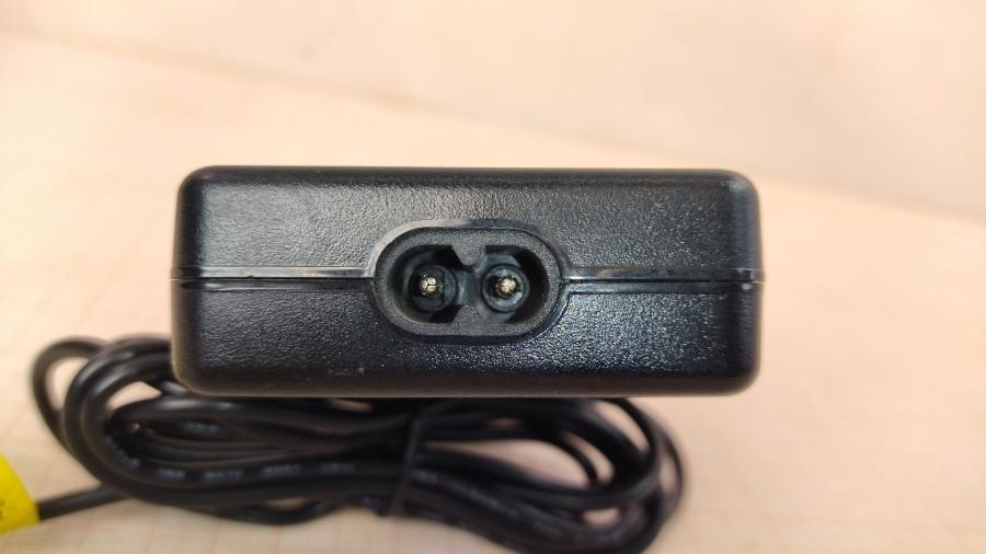 088-644-001 БП внешний для коммутатора PHIHONG PSA15W-180 #5