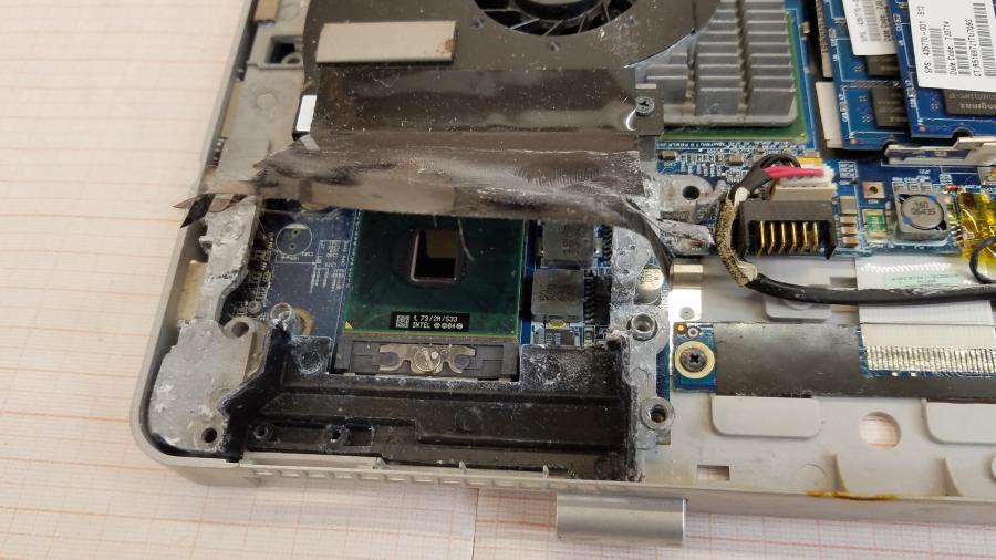 089-085-001 Ноутбук HP G5042EA #19