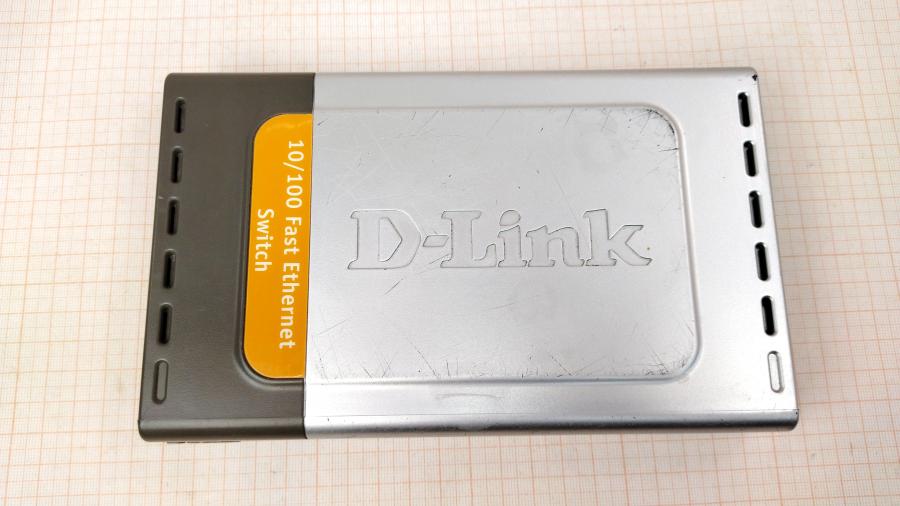 088-652-001 Коммутатор неуправляемый D-LINK DES-1008D #3