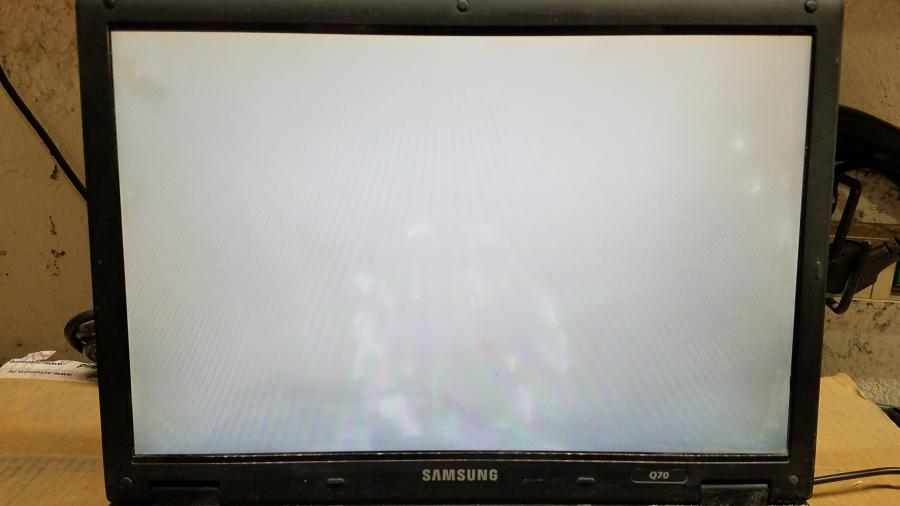 089-138-001 Ноутбук SAMSUNG NP-Q70AV02 #5