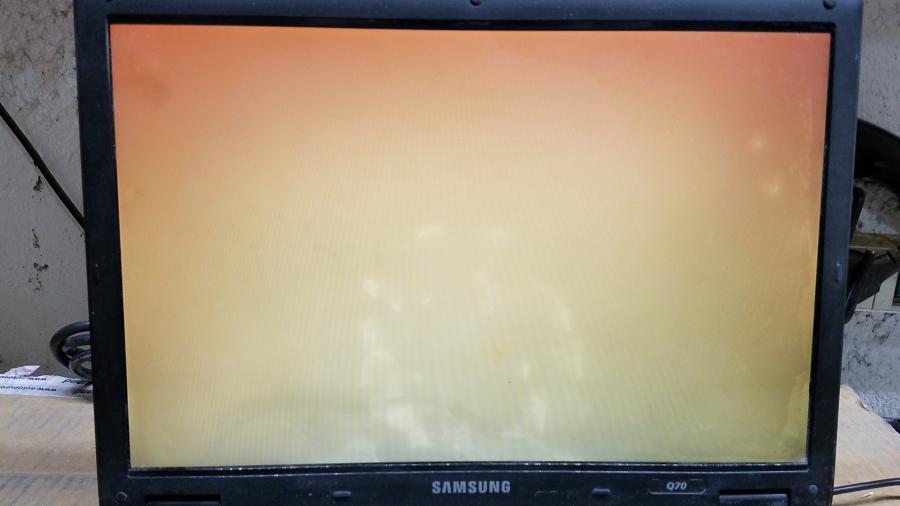 089-138-001 Ноутбук SAMSUNG NP-Q70AV02 #6