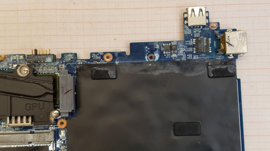 089-138-001 Ноутбук SAMSUNG NP-Q70AV02 #24