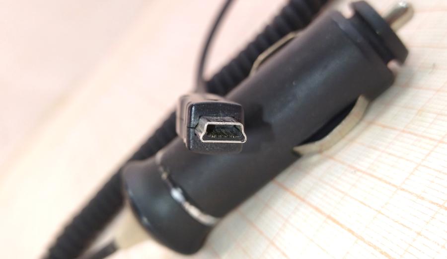 165-864-001 АЗУ для моб.телефона  АЗУ 5V 1A MiniUSB #5