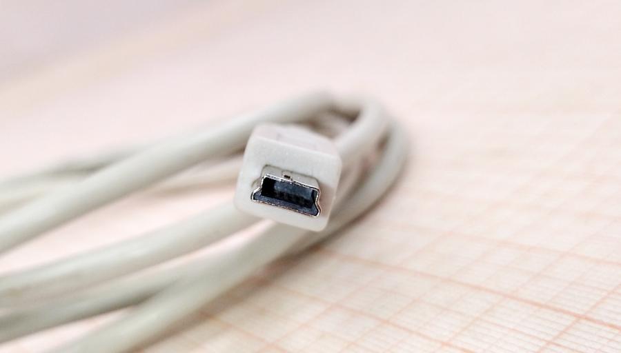 088-655-001 Кабель mini-usb  USB A (M) - Mini-USB (M) 1.5m #5