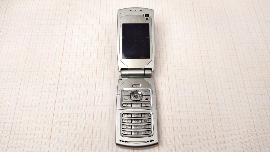 088-677-001 Мобильный телефон NOKIA N71 #3