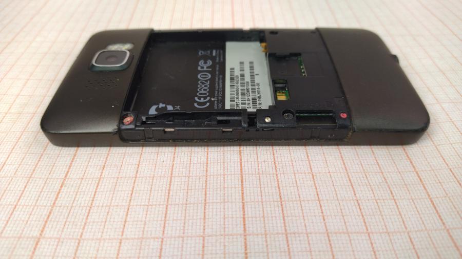 088-693-001 Смартфон HTC HD2 #10