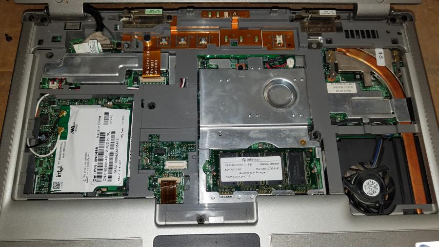 089-166-003 Ноутбук DELL LATITUDE D400 #14