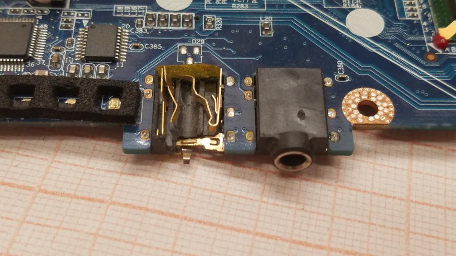 089-002-003 Ноутбук HP COMPAQ Presario C700 #19