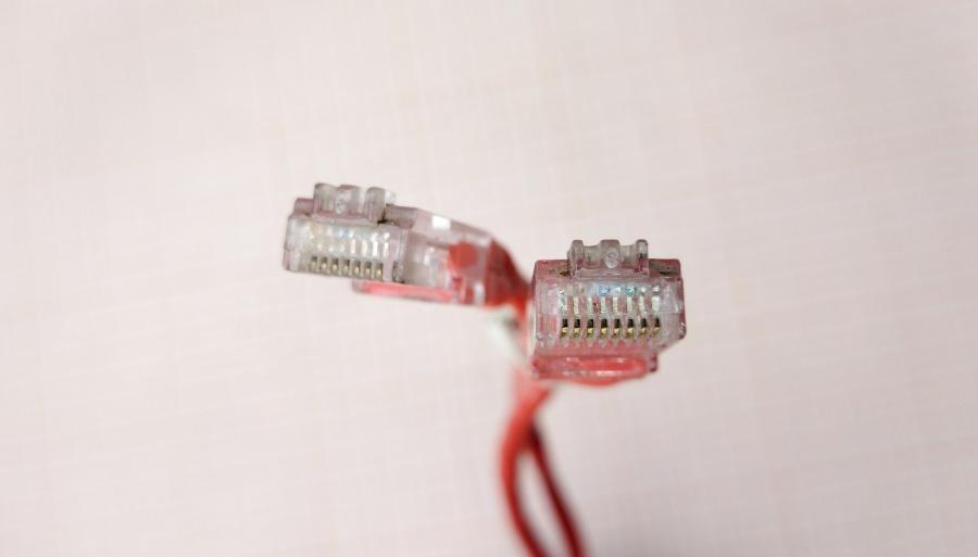 088-770-001 Патч-корд  U/UTP Cat.5E 1.8m Красный #3