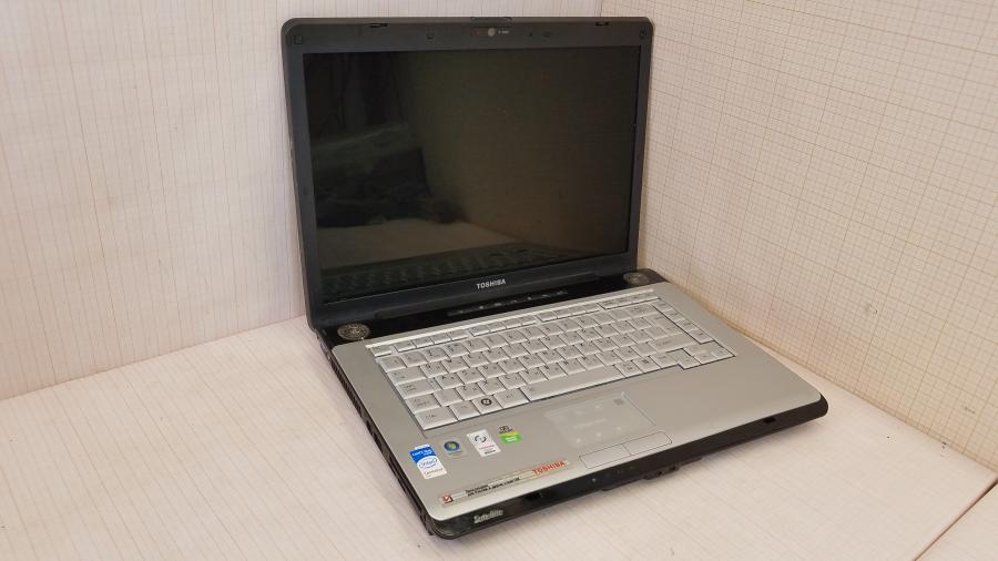 089-083-003 Ноутбук TOSHIBA Satellite A200-1AX #1