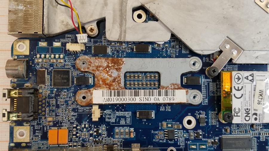 089-083-003 Ноутбук TOSHIBA Satellite A200-1AX #20