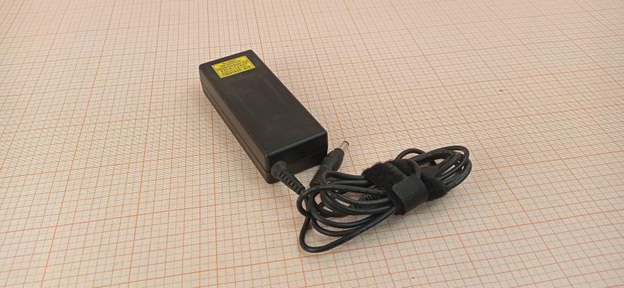 088-091-001 БП для ноутбука TOSHIBA PA-1750-09 #1