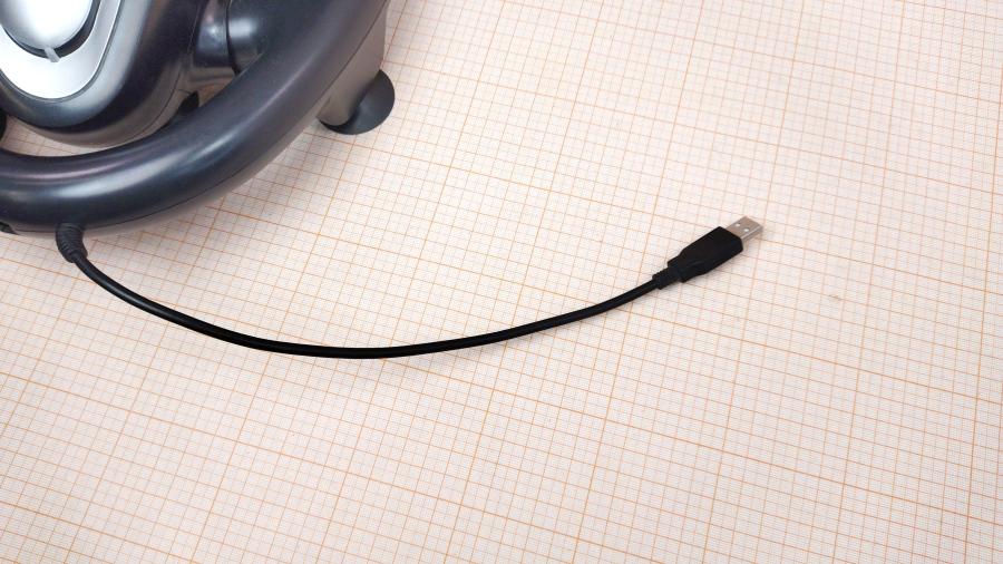 165-879-001 Игровой контроллер Defender Forsage GTR #10