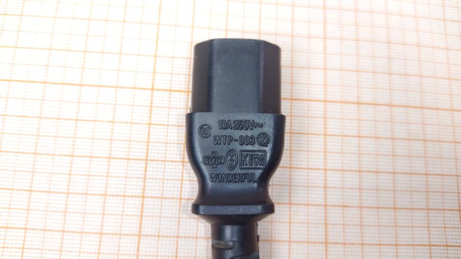 088-915-001 Удлинитель питания WONDERFUL IEC C13-C14 1.8М #4