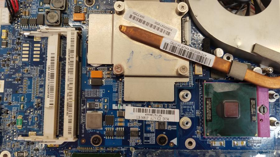 089-083-002 Ноутбук TOSHIBA Satellite A200-1AX #14