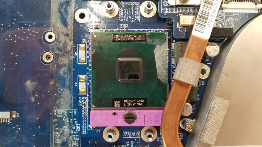 089-083-002 Ноутбук TOSHIBA Satellite A200-1AX #16