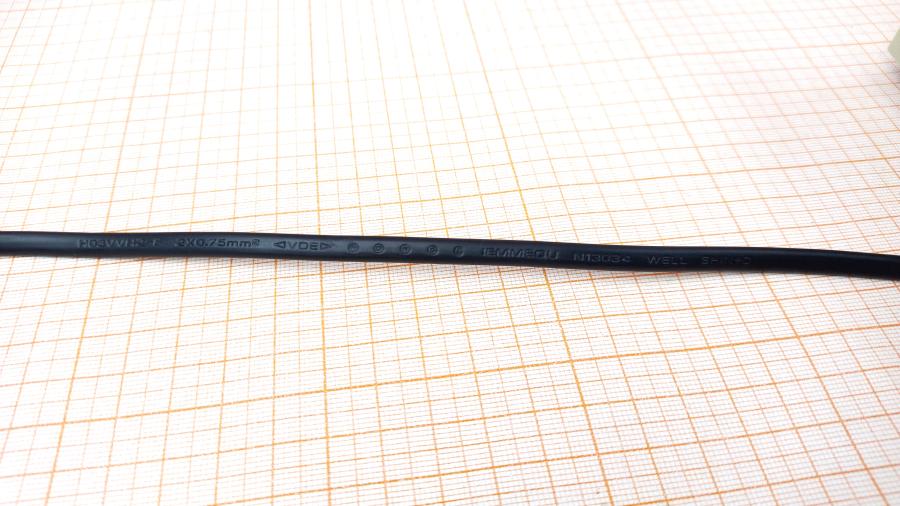 088-930-001 Кабель питания CEE 7/16 WELL SHIN  CEE7/16 - IEC-C7 0.6m #6