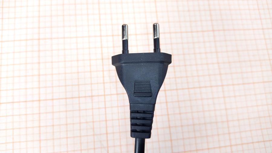 088-932-001 Кабель питания CEE 7/16   CEE7/16 - IEC-C7 1.2m  2×0.75 mm2 #4