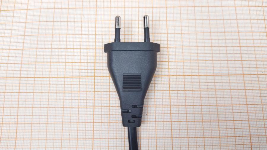 088-938-001 Кабель питания CEE 7/16 DELL CEE7/16 - IEC-C7 0.9m 2×0.75mm2 #4