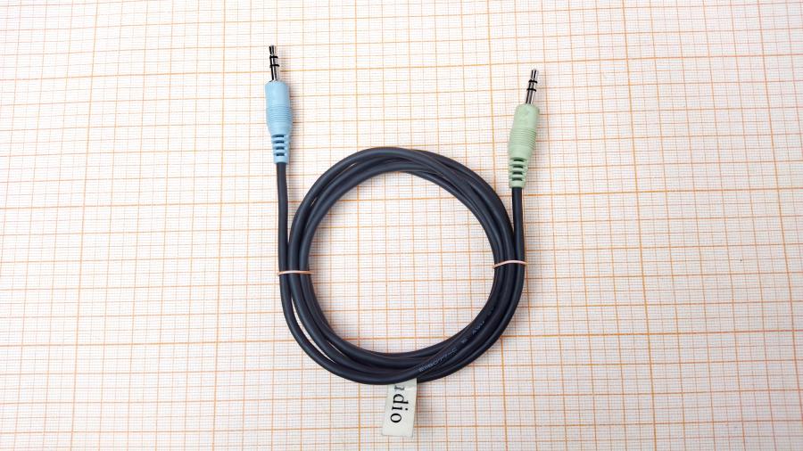 194-070-001 Кабель интерфейсный  MiniJack 3.5 - MiniJack 3.5 1.4m STEREO #1