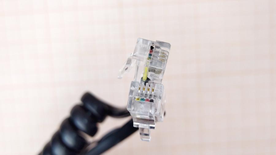 194-071-001 Кабель для телефонной трубки  RJ-10 4P4C 2m #3