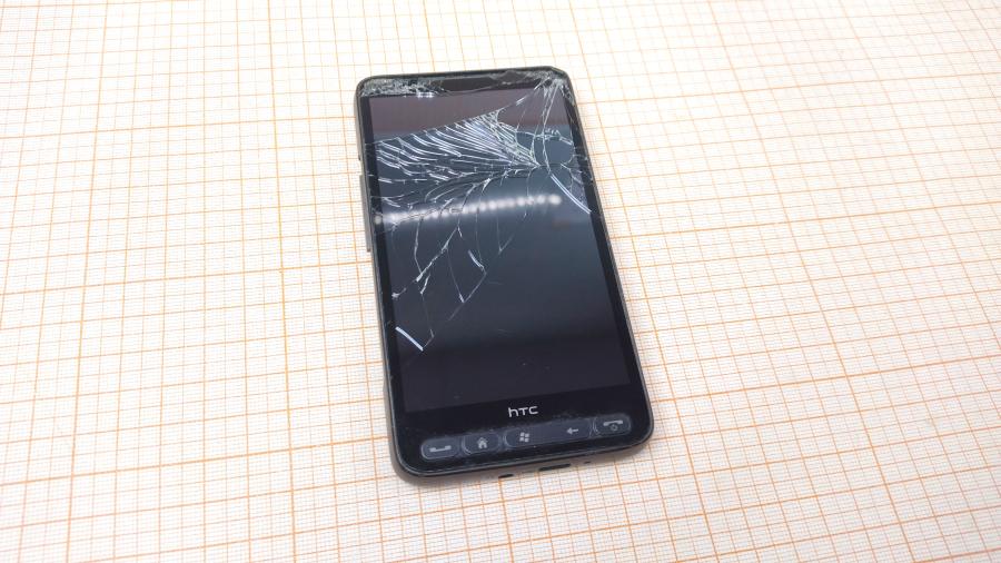114-024-004 Смартфон HTC T8585 HD2 #1
