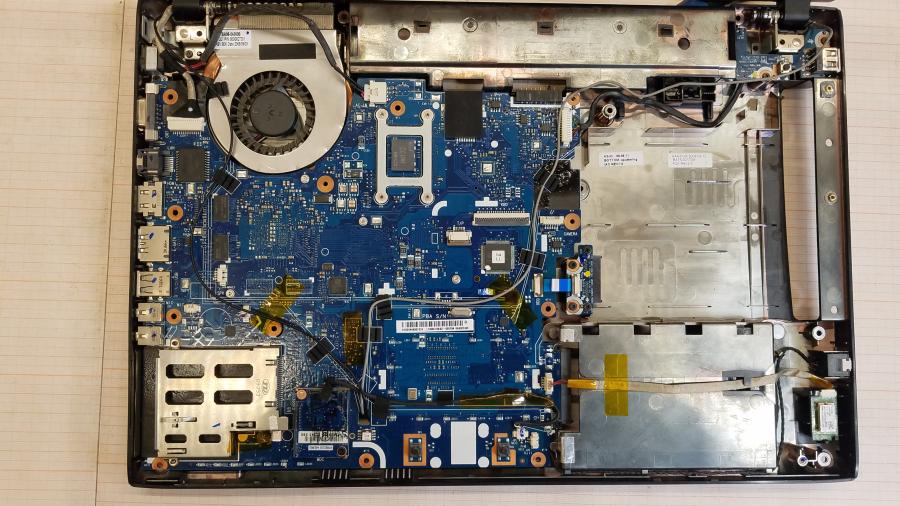 089-164-001 Ноутбук SAMSUNG R522 #13