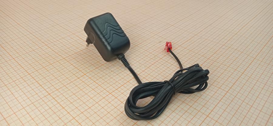 114-044-001 БП для телефонов Motorola SW-075020EU #1