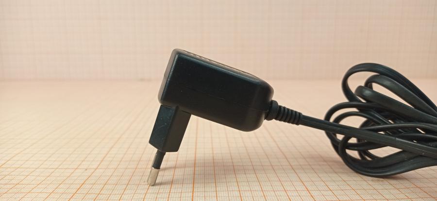 114-046-001 БП для телефонов  SURE-POWER SW-075030EU #3