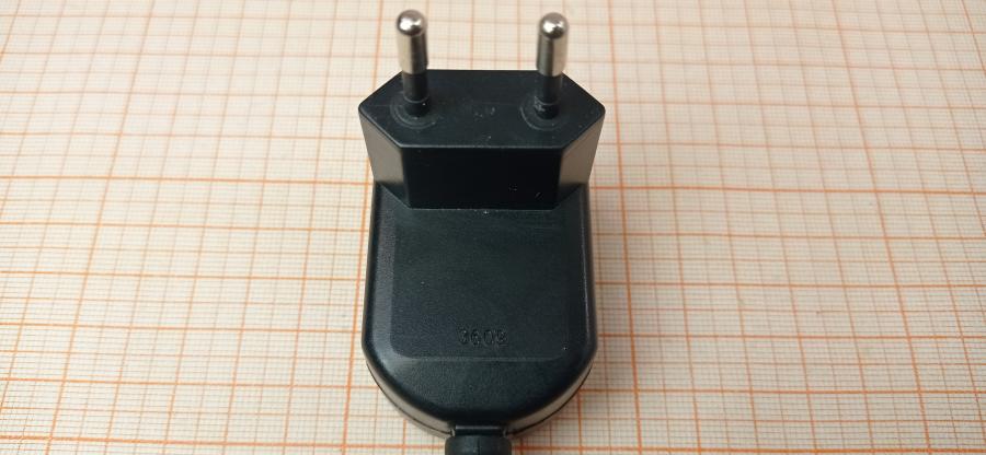 114-046-001 БП для телефонов  SURE-POWER SW-075030EU #7